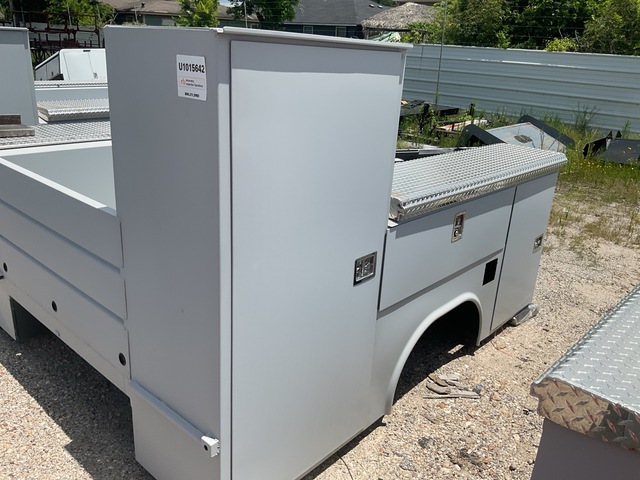 Reading CLS108DRP1EA015555 Utility Body (Unused)