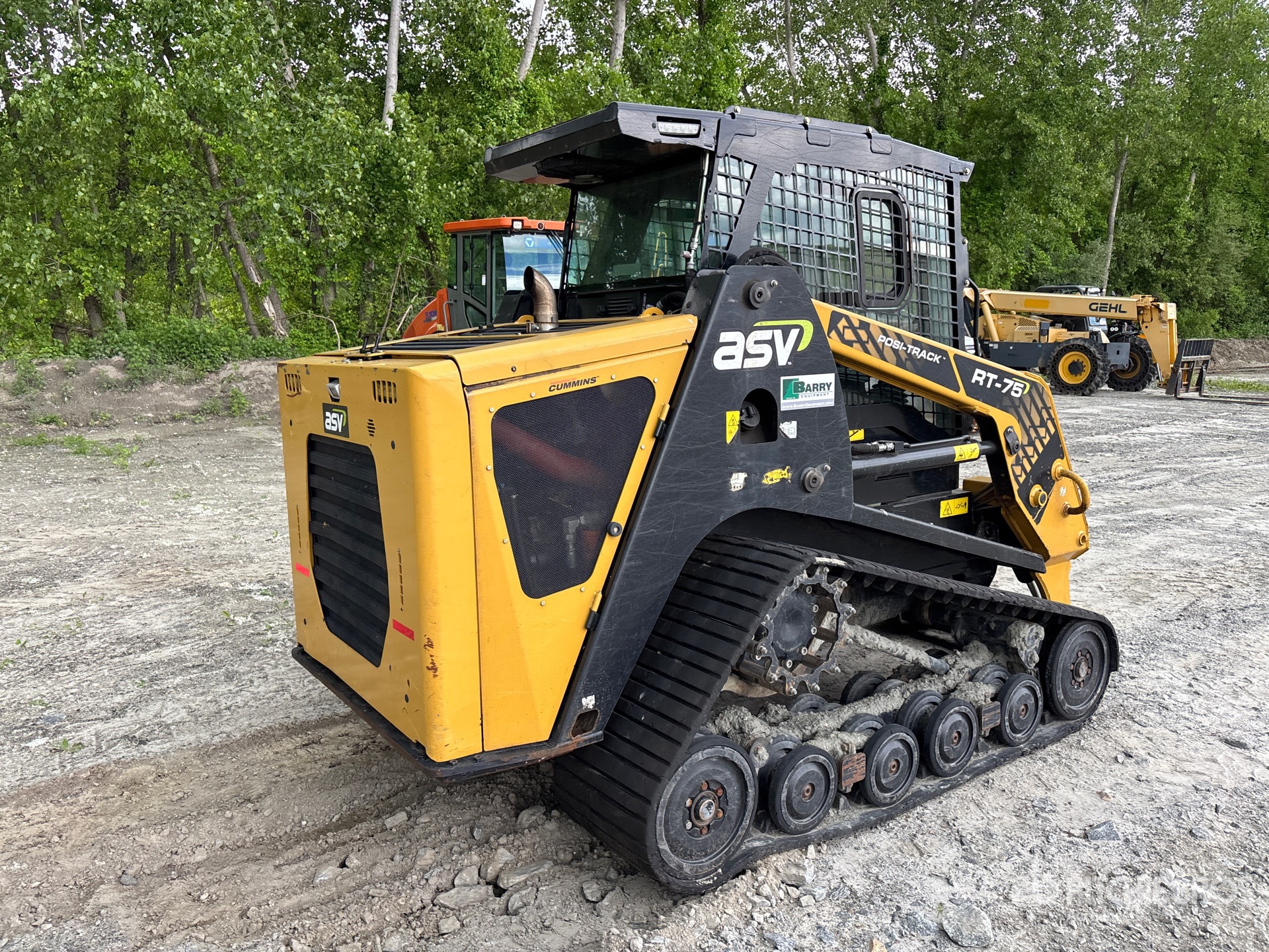 2022 ASV RT75