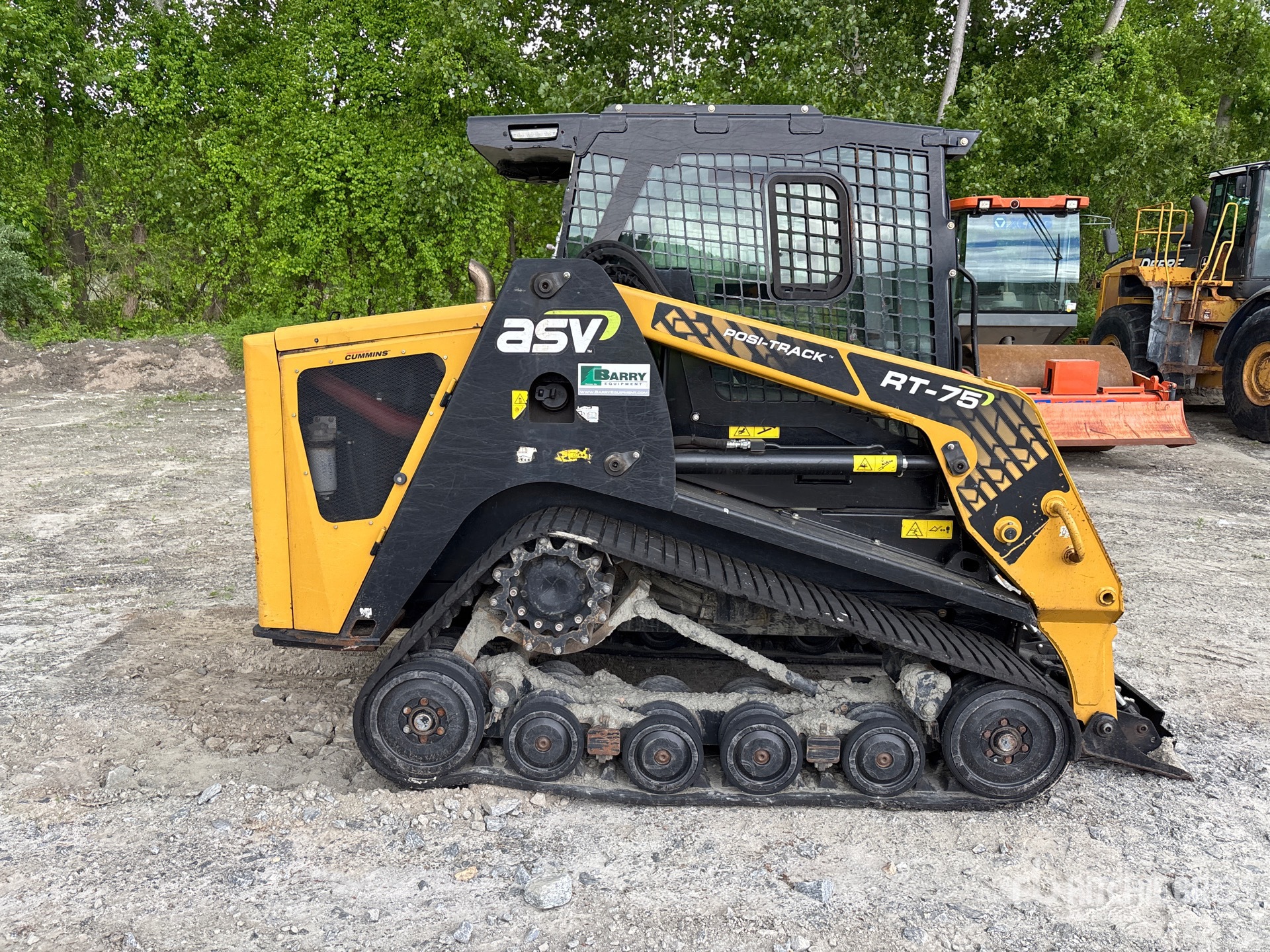 2022 ASV RT75
