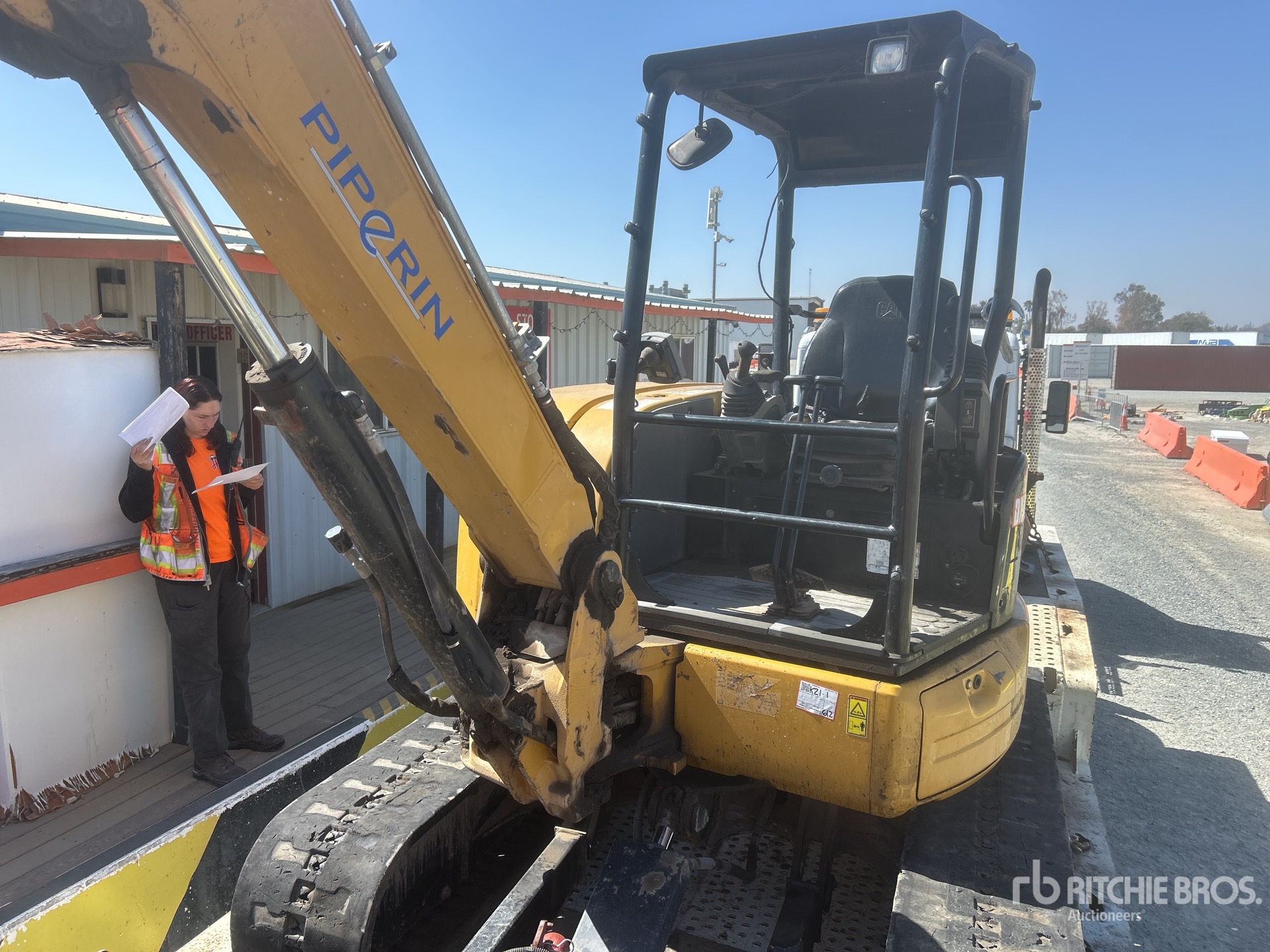 Photo of a 2016 Caterpillar 305E2 CR