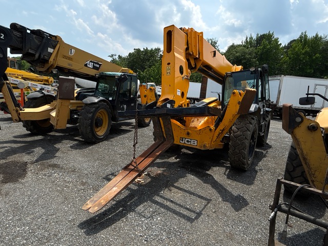 2022 JCB 512-56 Telehandler