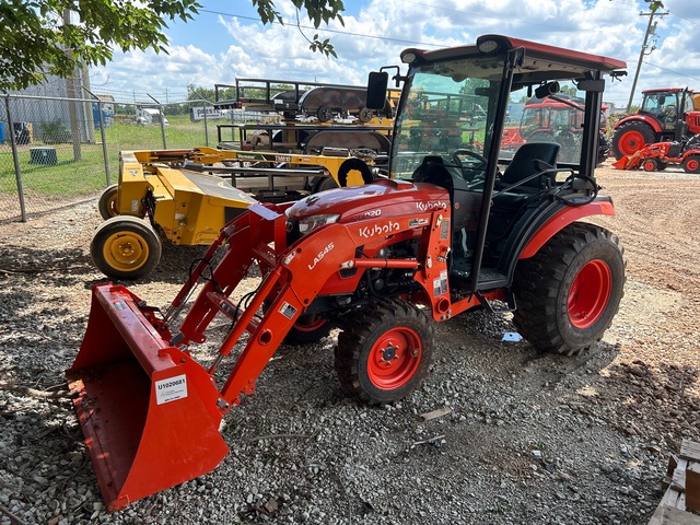 2025 Kubota LX4020HSD-USA-C 4WD Utility Tractor (Inoperable)