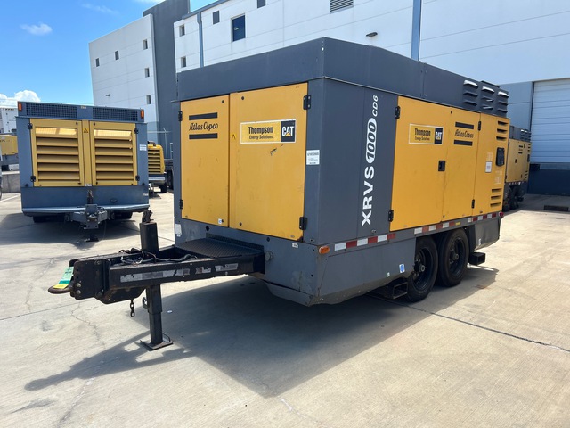 Atlas Copco XRVS 1000 32.2 m3/min Mobile 908 L Air Compressor (Inoperable)