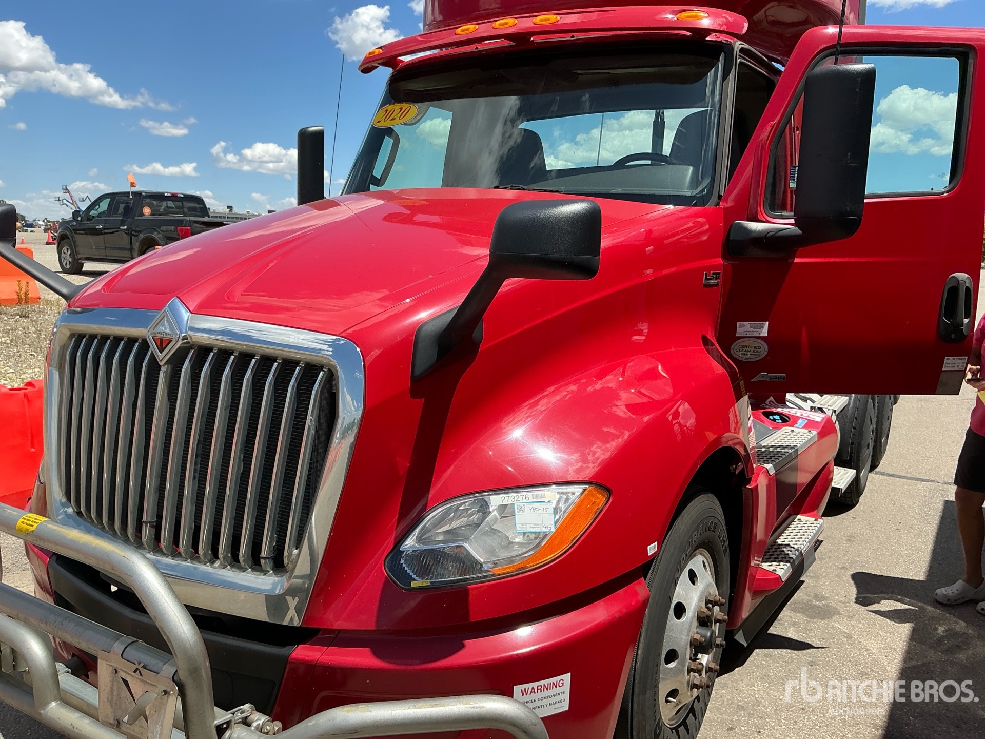 Photo of a 2020 International LT625
