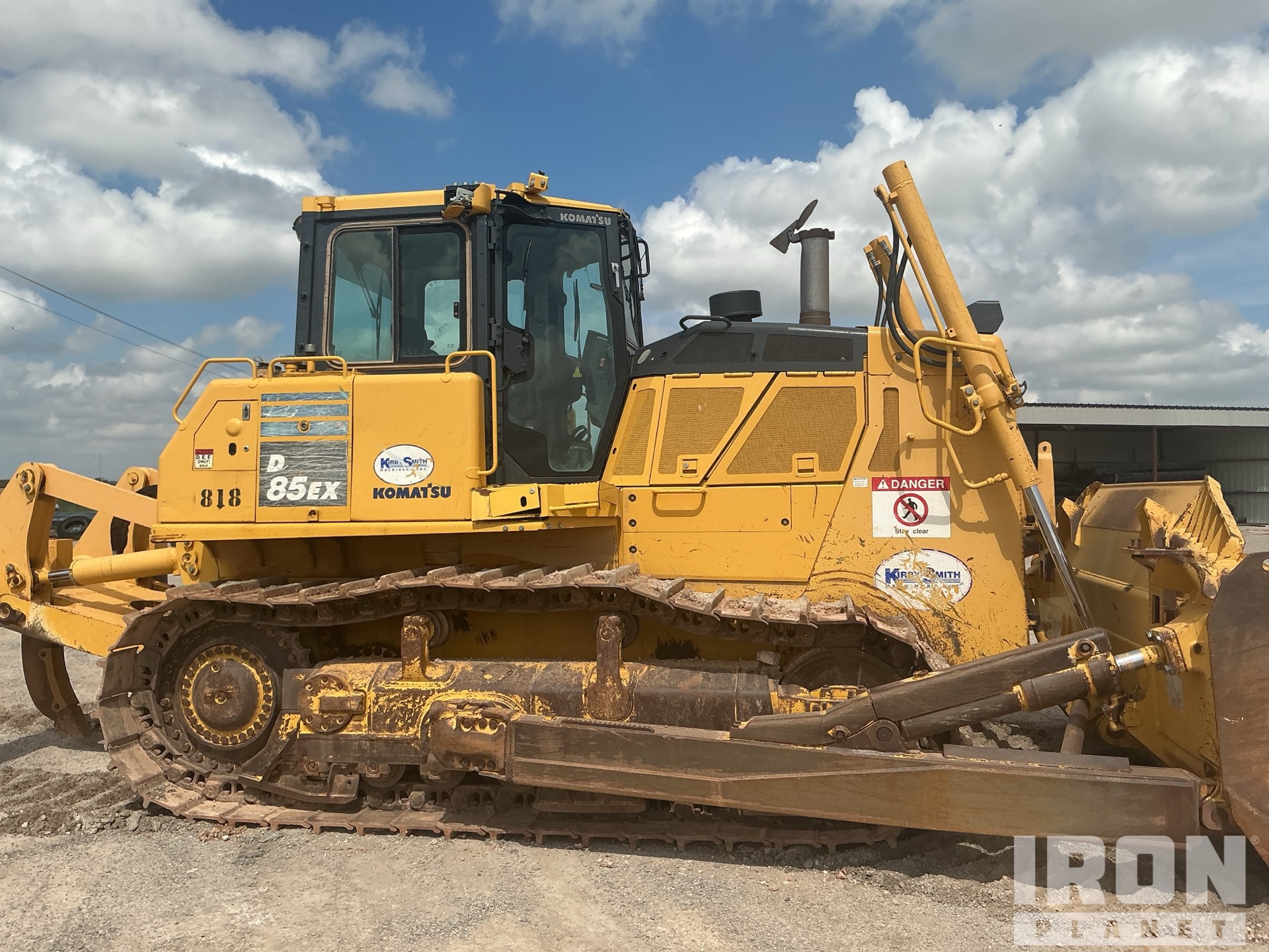 Photo of a 2018 Komatsu D85EX-18