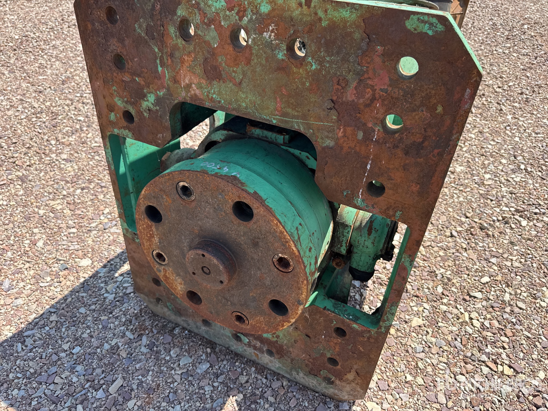 2017 Montabert V4500