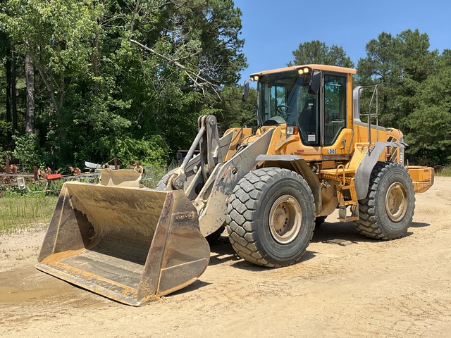 2011 Volvo L120F Wheel Loader