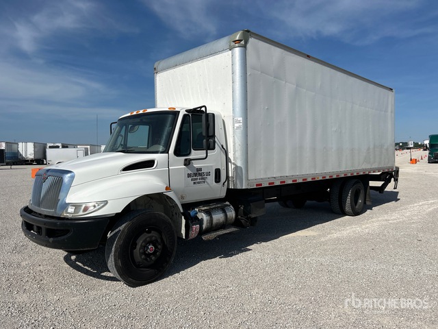 2018 International 4300 Van Truck