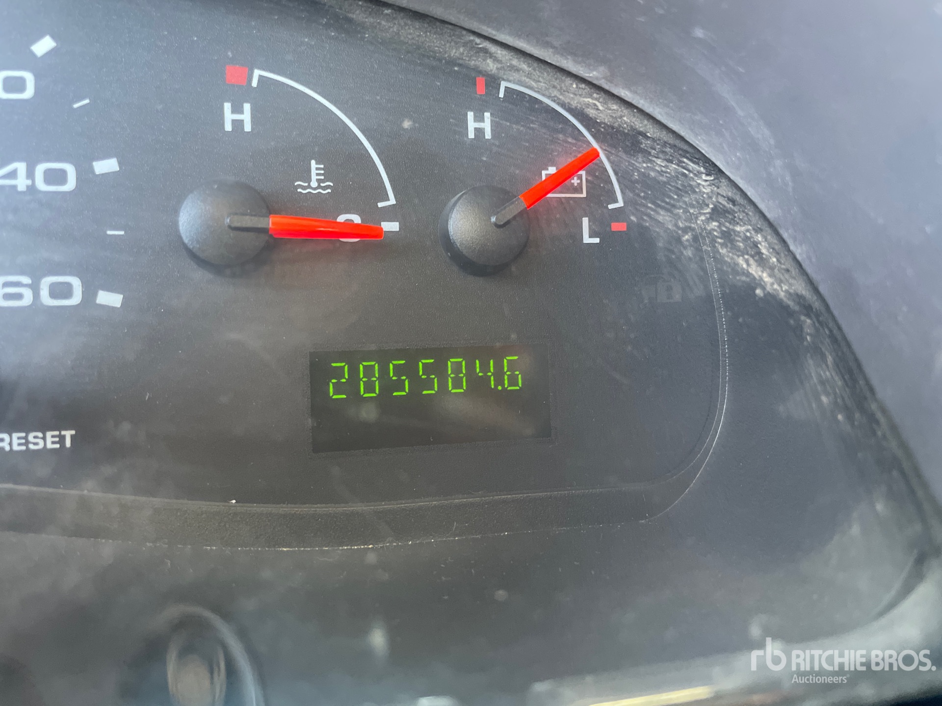 General Appearance with Hour Meter / Odometer