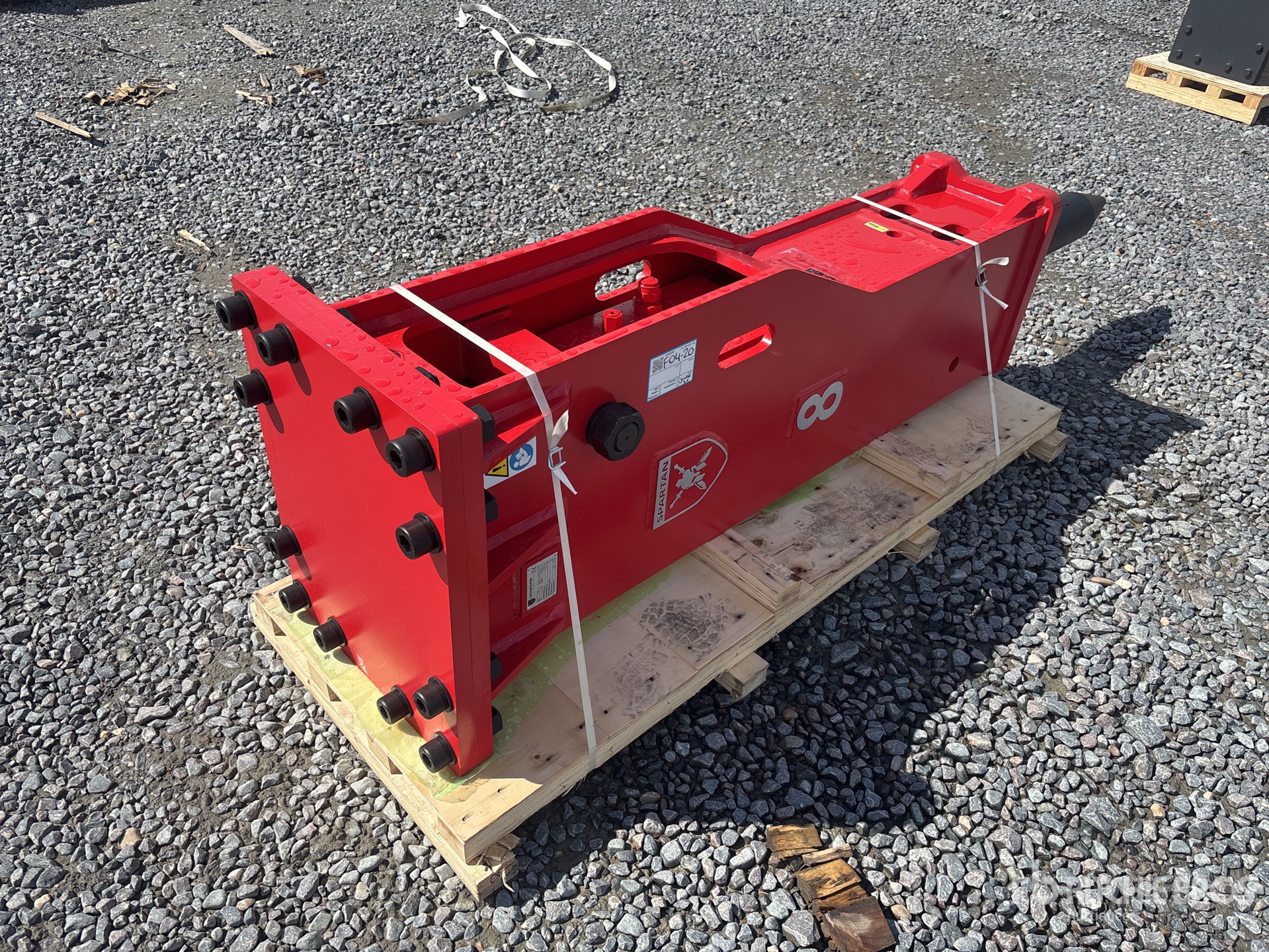General Appearance with Picture, Right Rear Corner
