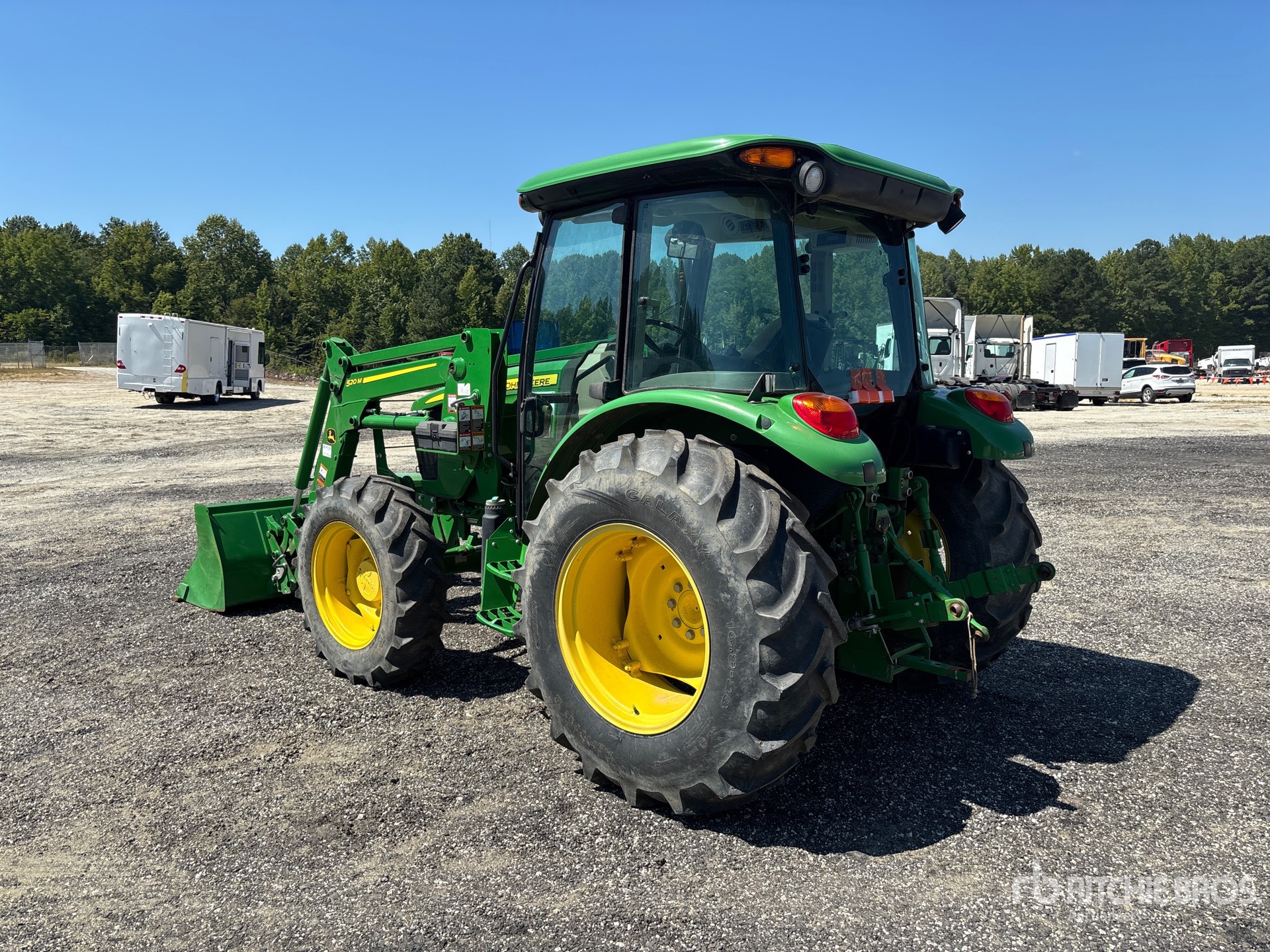 2022 John Deere 5075E