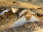 Undercarriage with Right Carrier Rollers
