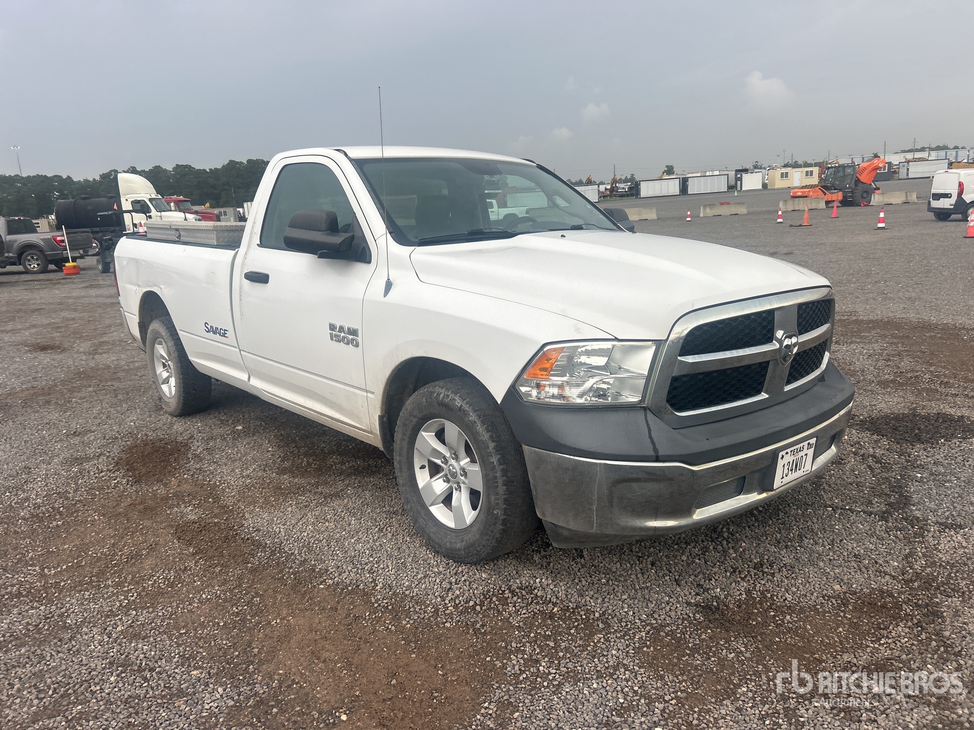 General Appearance with Picture, Right Front Corner
