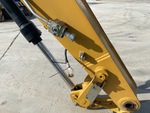 Idraulica with Auxiliary Hydraulic Plumbing