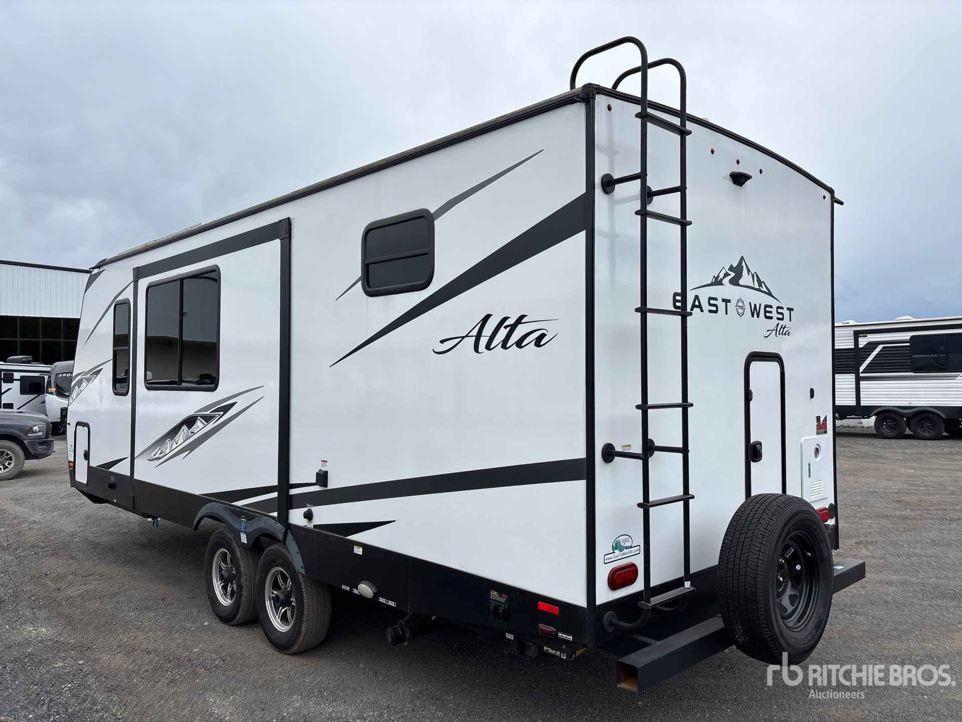 General Appearance with Picture, Left Rear Corner