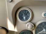 Control Station with Oil Pressure