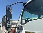 Cab with Mirrors