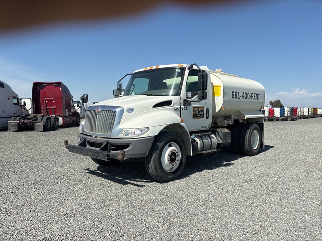 2022 International MV607 4x2 Water Truck