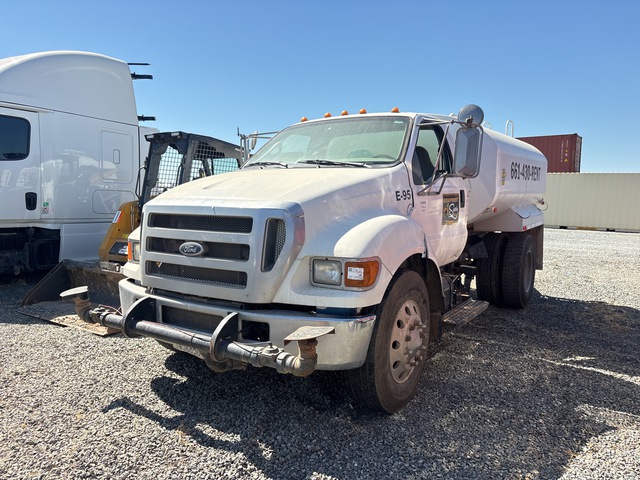 2006 Ford F-650 4x2 Water Truck (Inoperable)