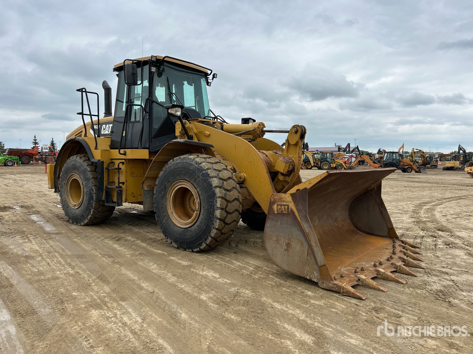 Photo of a 2011 Caterpillar 962H