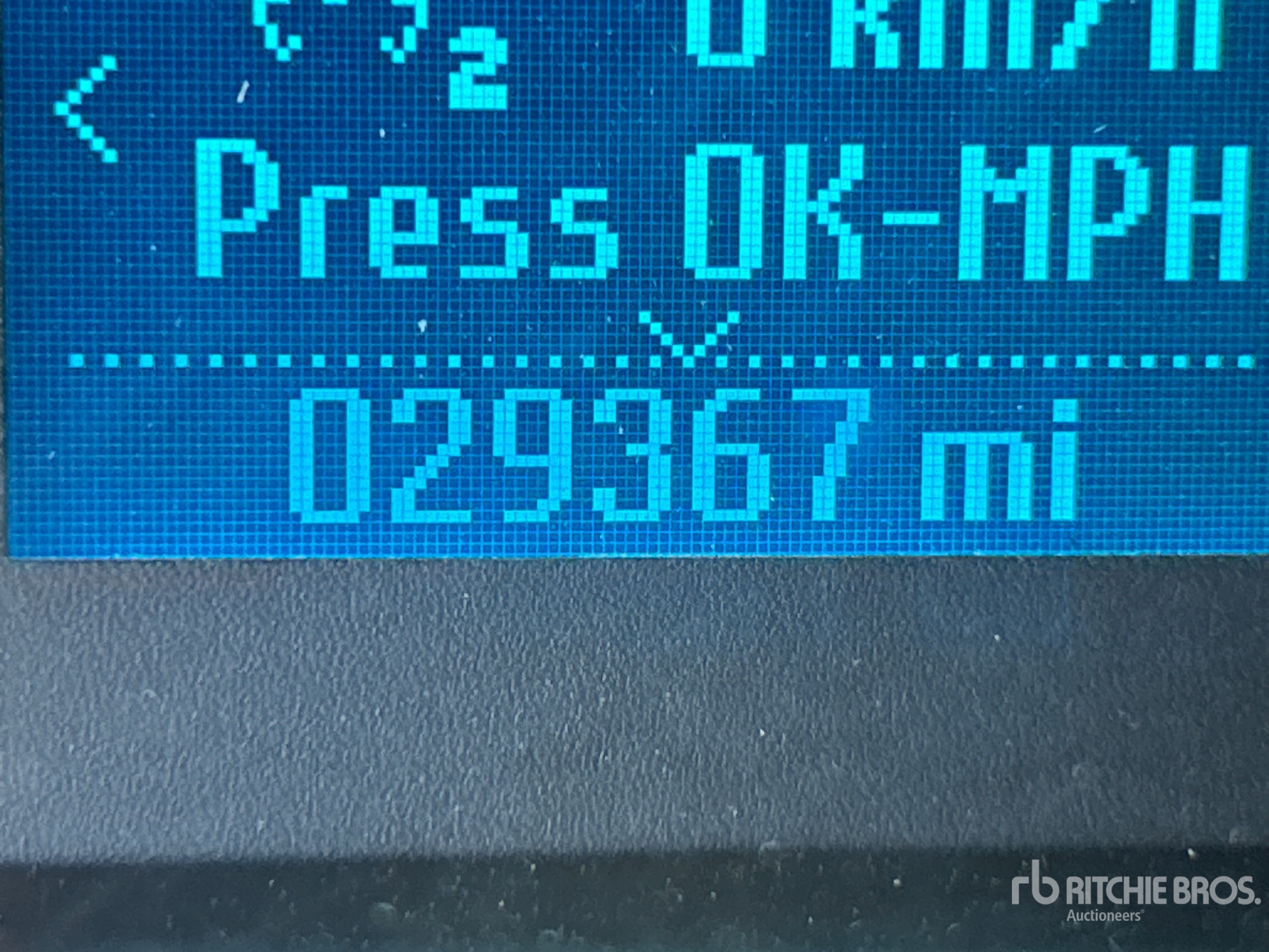 General Appearance with Hour Meter / Odometer