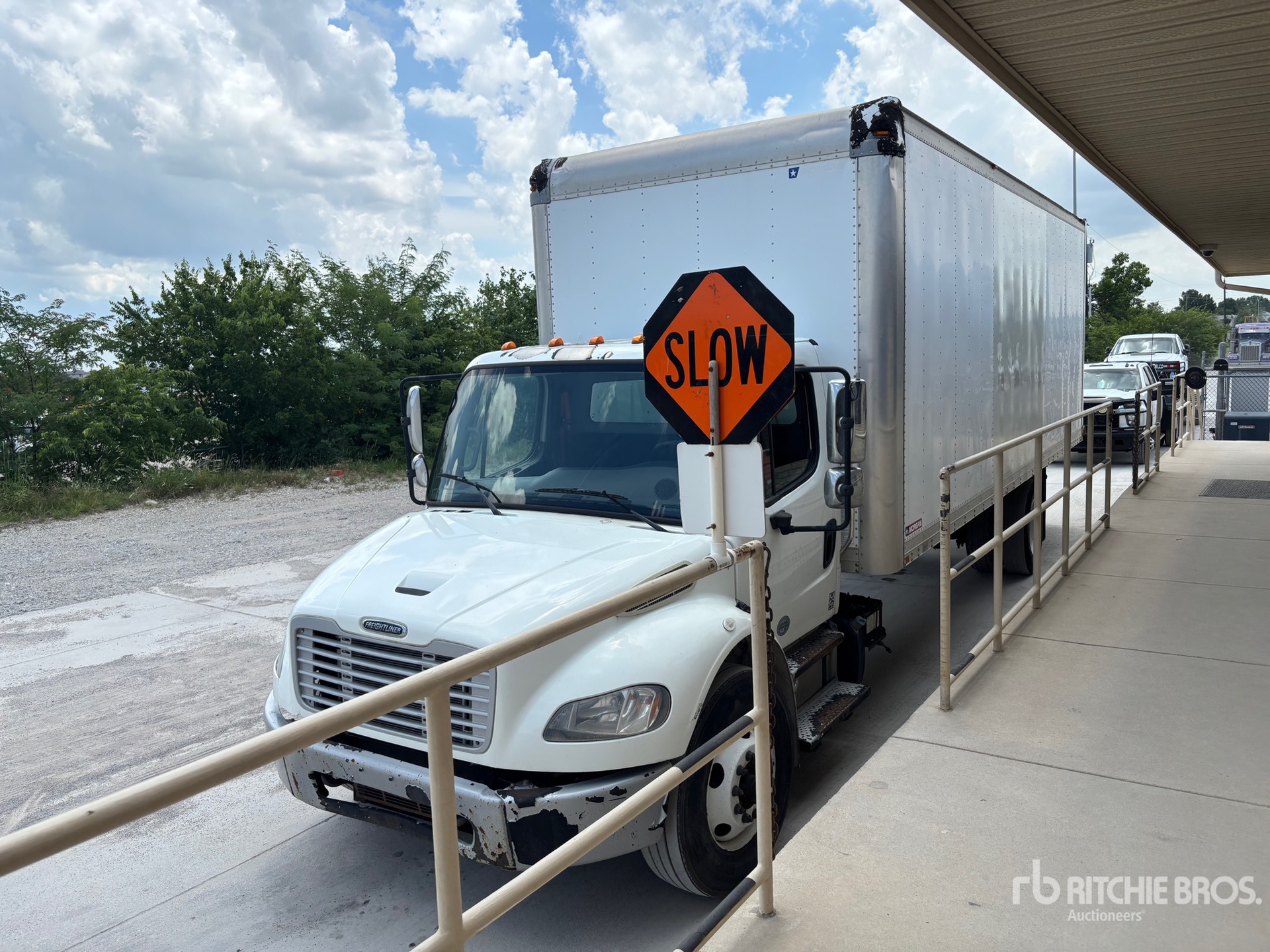Photo of a 2014 Freightliner M2 106