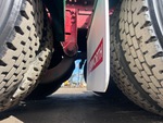 4 Underbody - Truck with