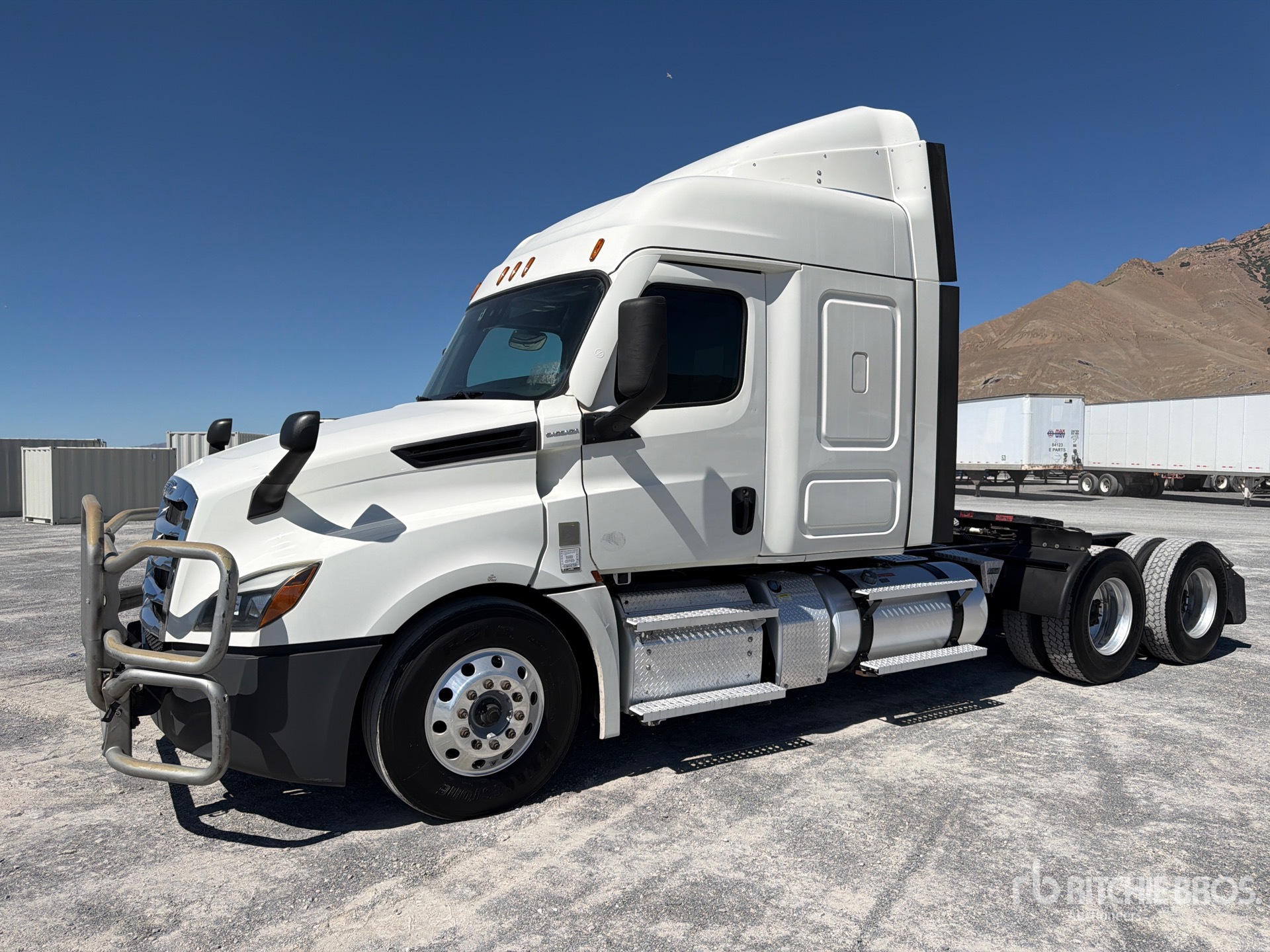 Photo of a 2021 Freightliner CASCADIA 126