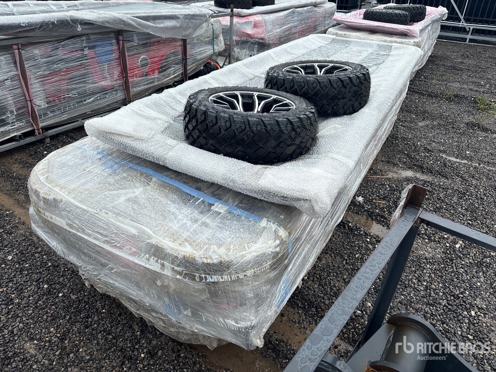 General Appearance with Picture, Right Rear Corner