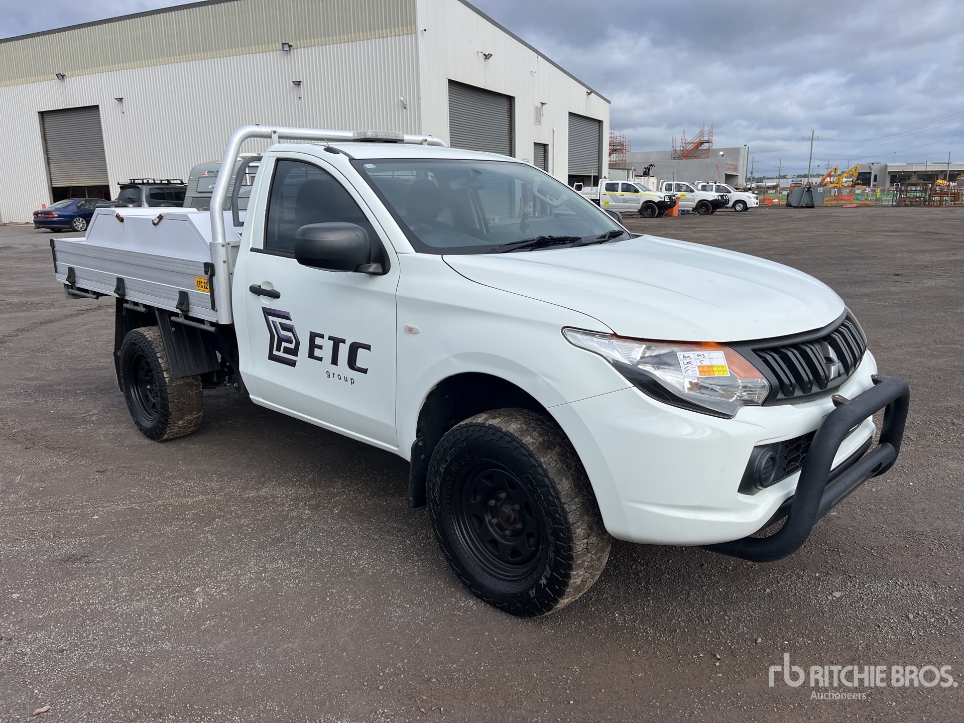 Photo of a 2018 Mitsubishi TRITON