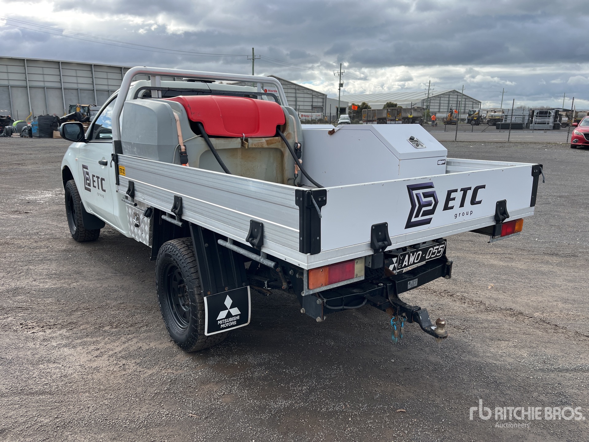 General Appearance with Picture, Right Rear Corner