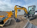 v2 Chassis - Excavator with