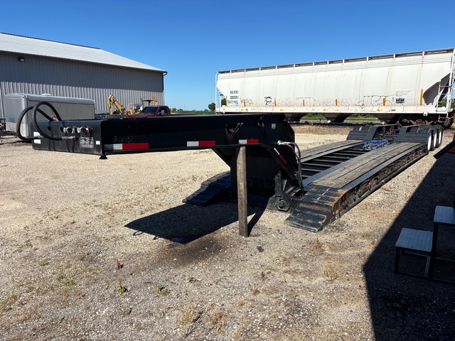 2001 Talbert T(4)DW-55SA-HRG-1-T1(EC3/1) 55 ton Tri/A Removable Gooseneck Lowboy Trailer