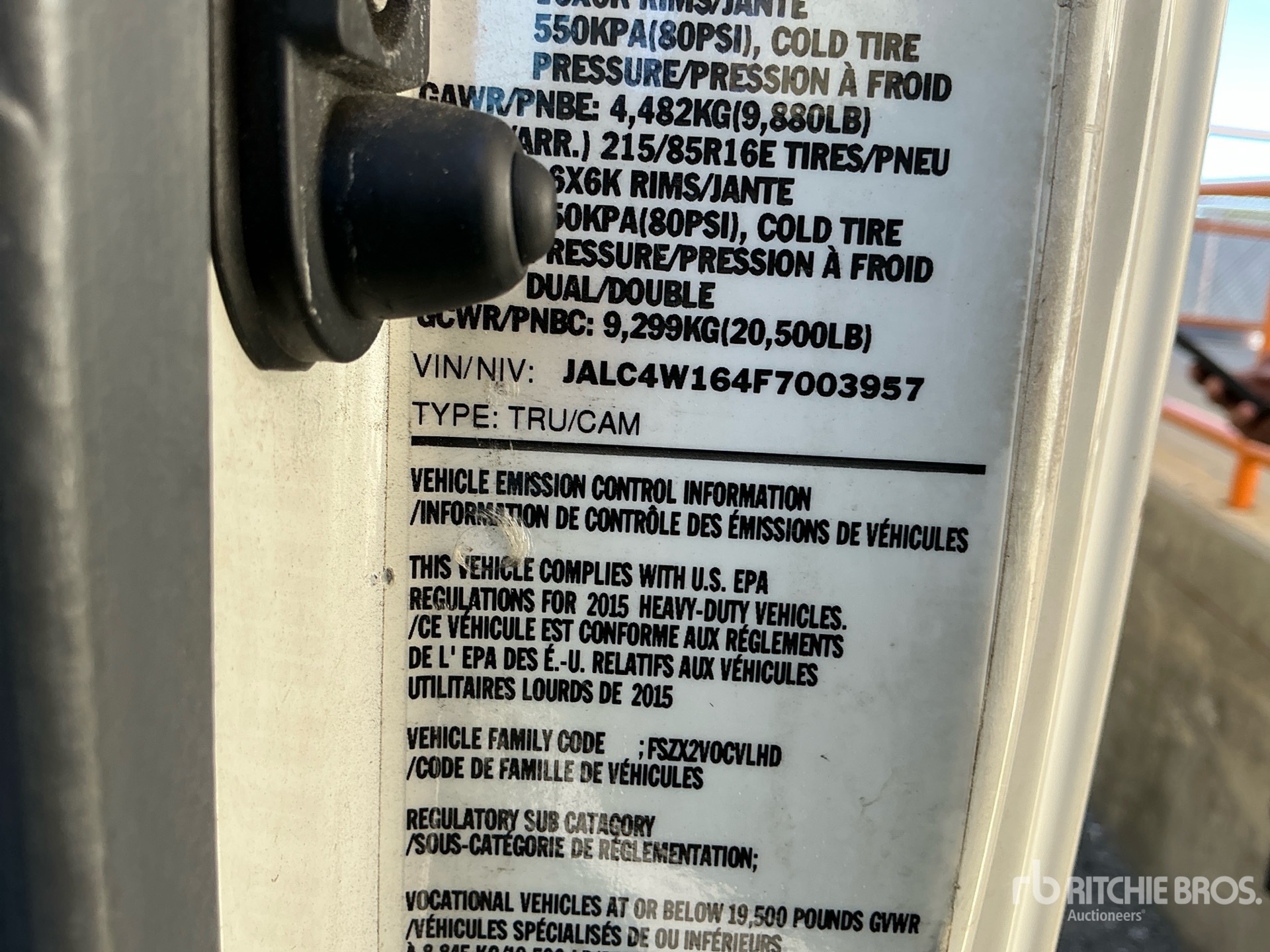 Photo of a 2015 Isuzu NPR HD