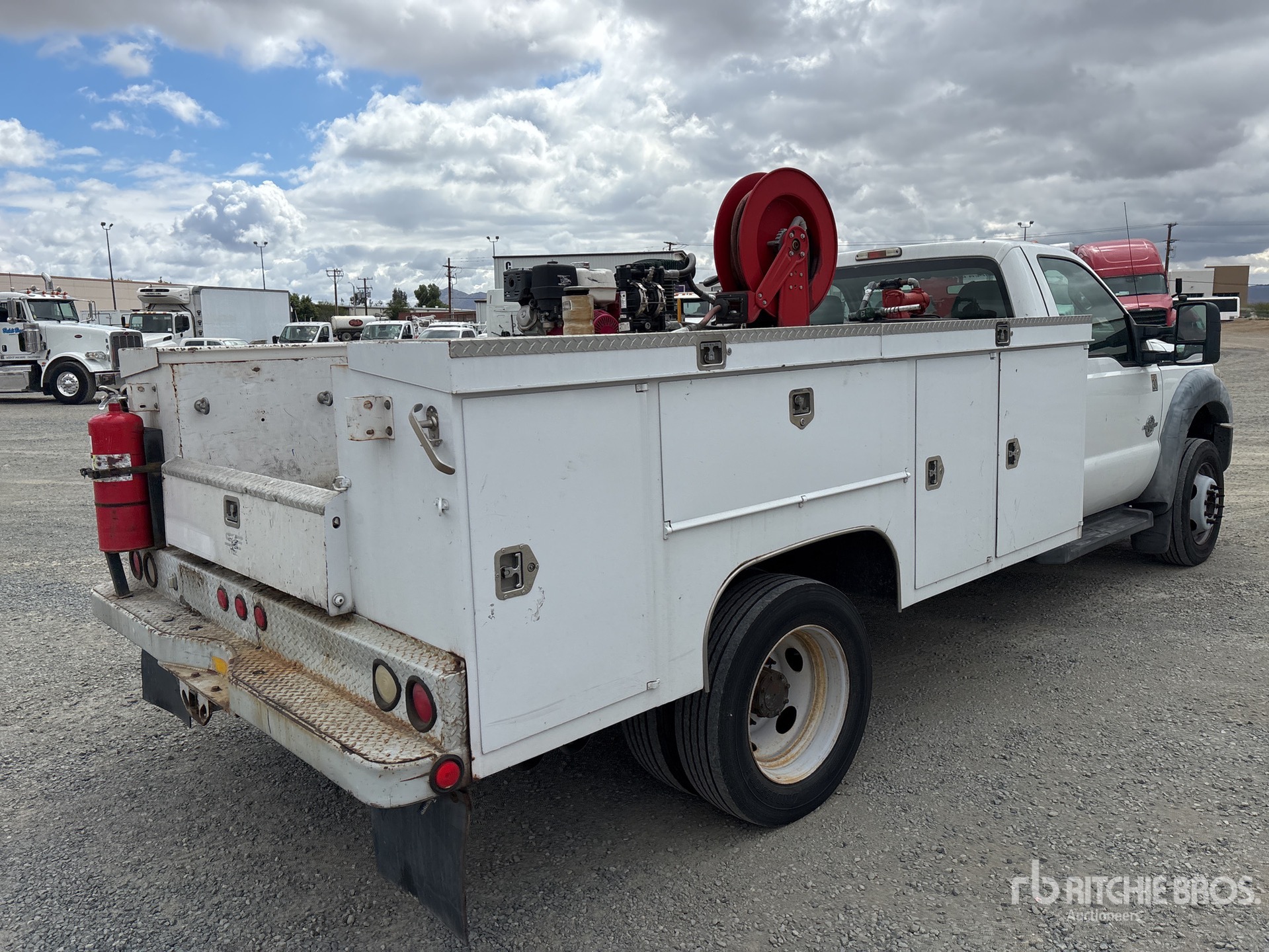 General Appearance with Picture, Right Rear Corner