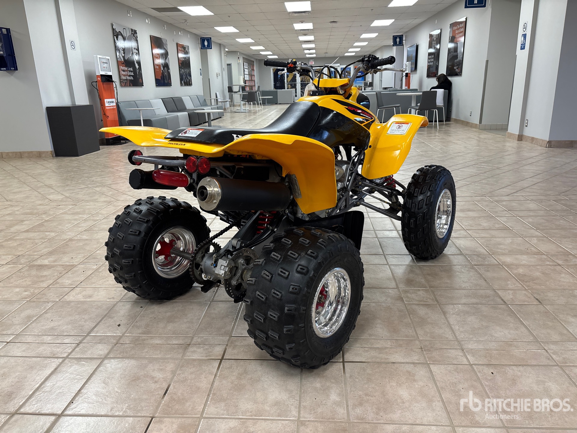 General Appearance with Picture, Right Rear Corner