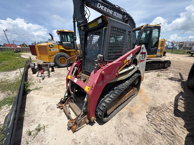 2017 Takeuchi TL8 Two-Speed Compact Track Loader