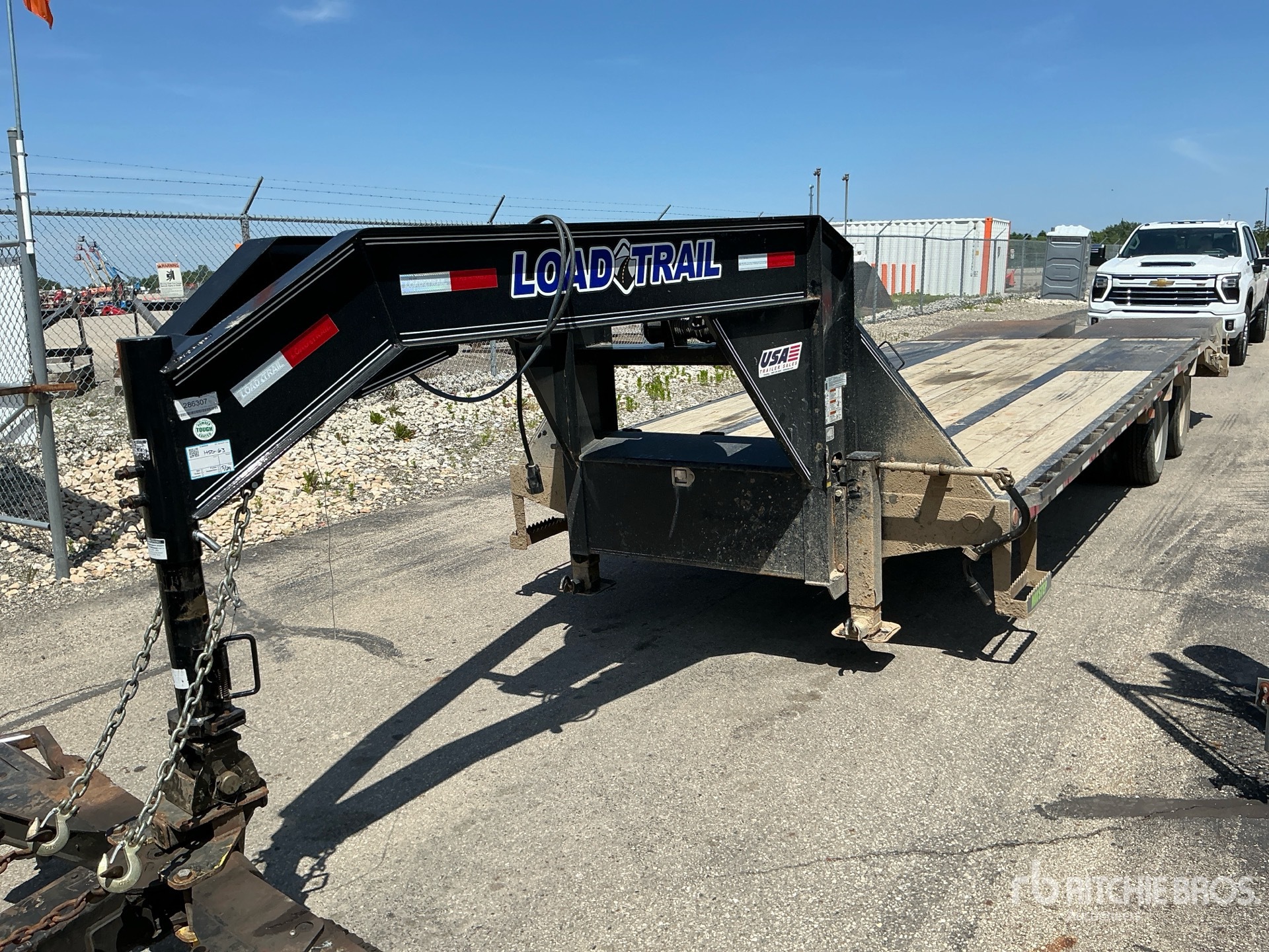Photo of a 2023 Load Trail 25 ft T/A Gooseneck