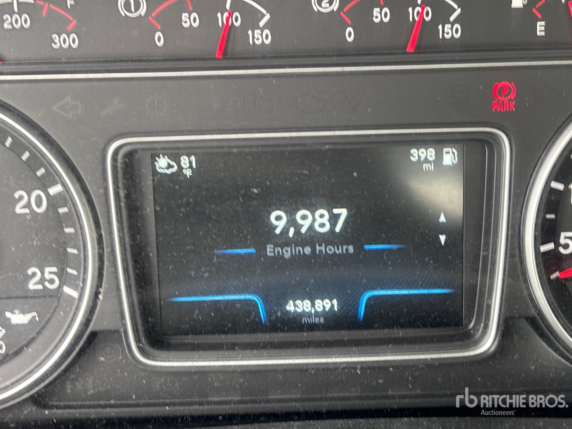 General Appearance with Hour Meter / Odometer