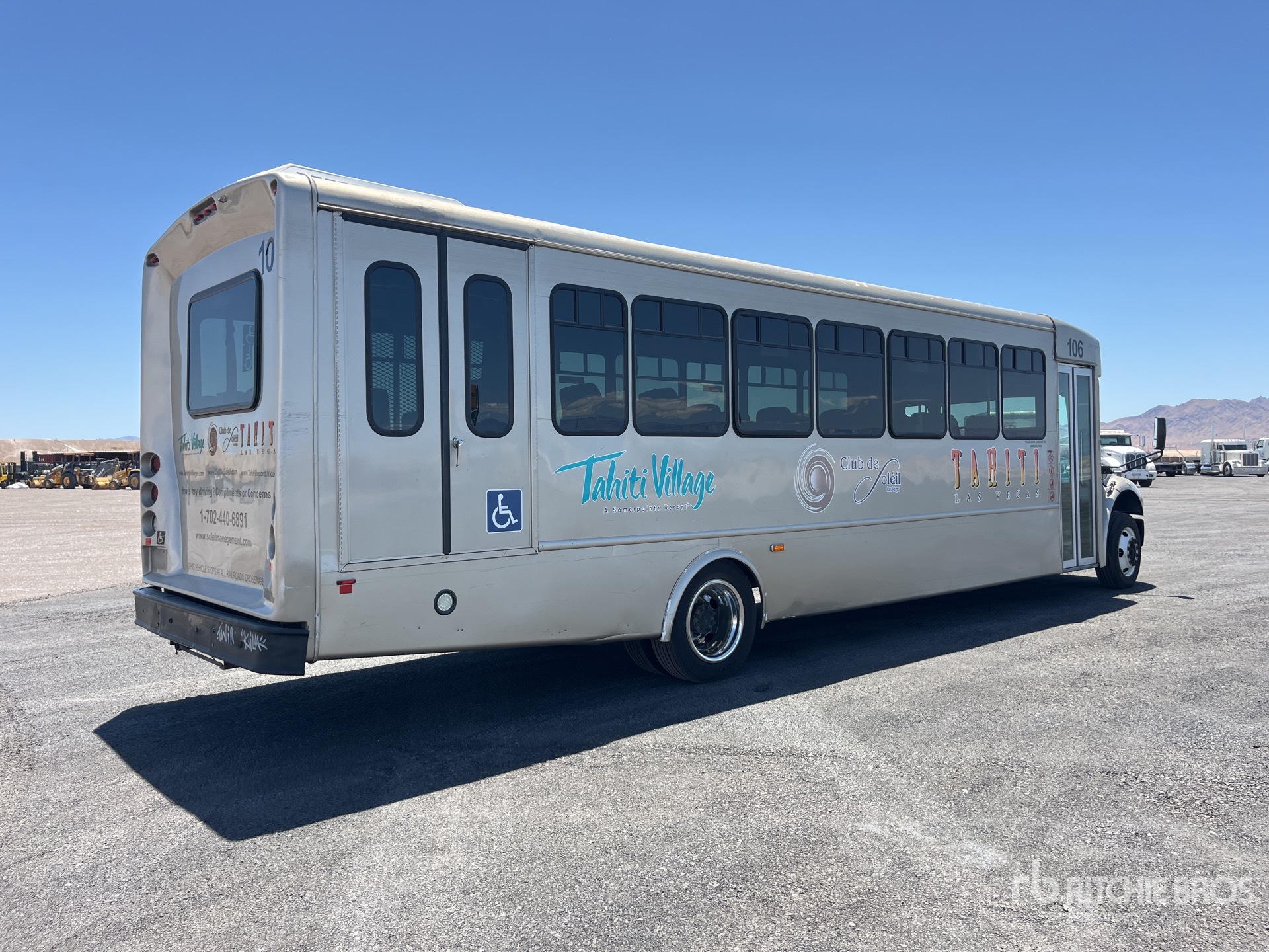 General Appearance with Picture, Right Rear Corner