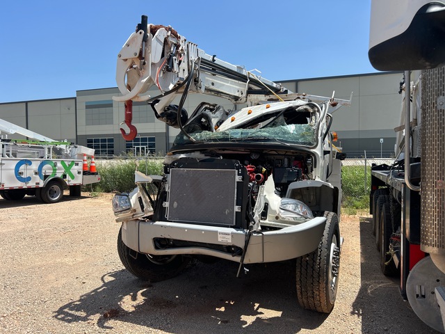 Altec on 2026 Freightliner M2 106 4x4 Digger Derrick Truck (Inoperable)