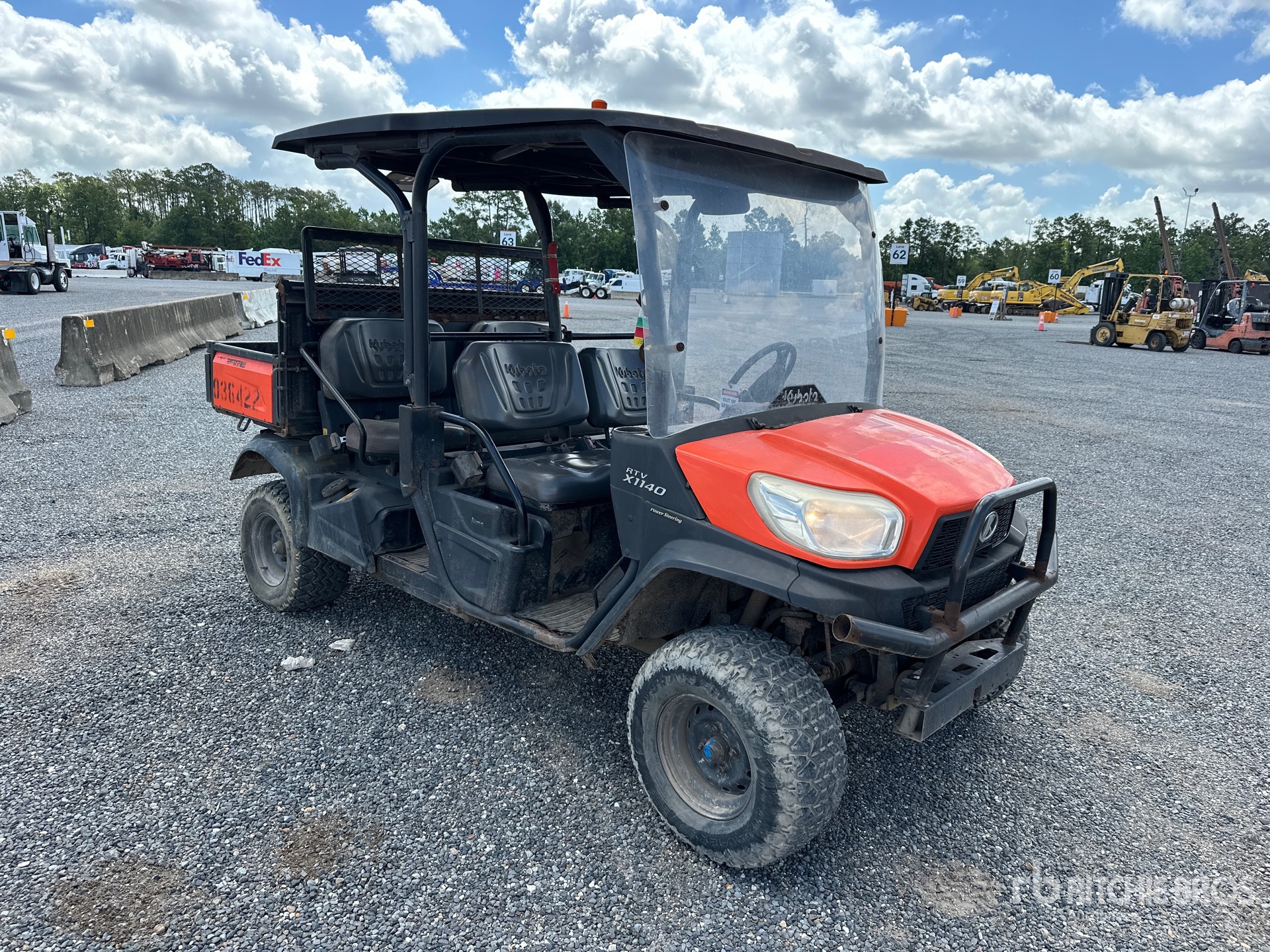 General Appearance with Picture, Right Front Corner