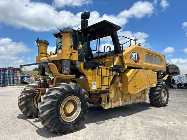 2023 Cat RM600 Wheel Water and Emulsion Soil Stabilizer Reclaimer