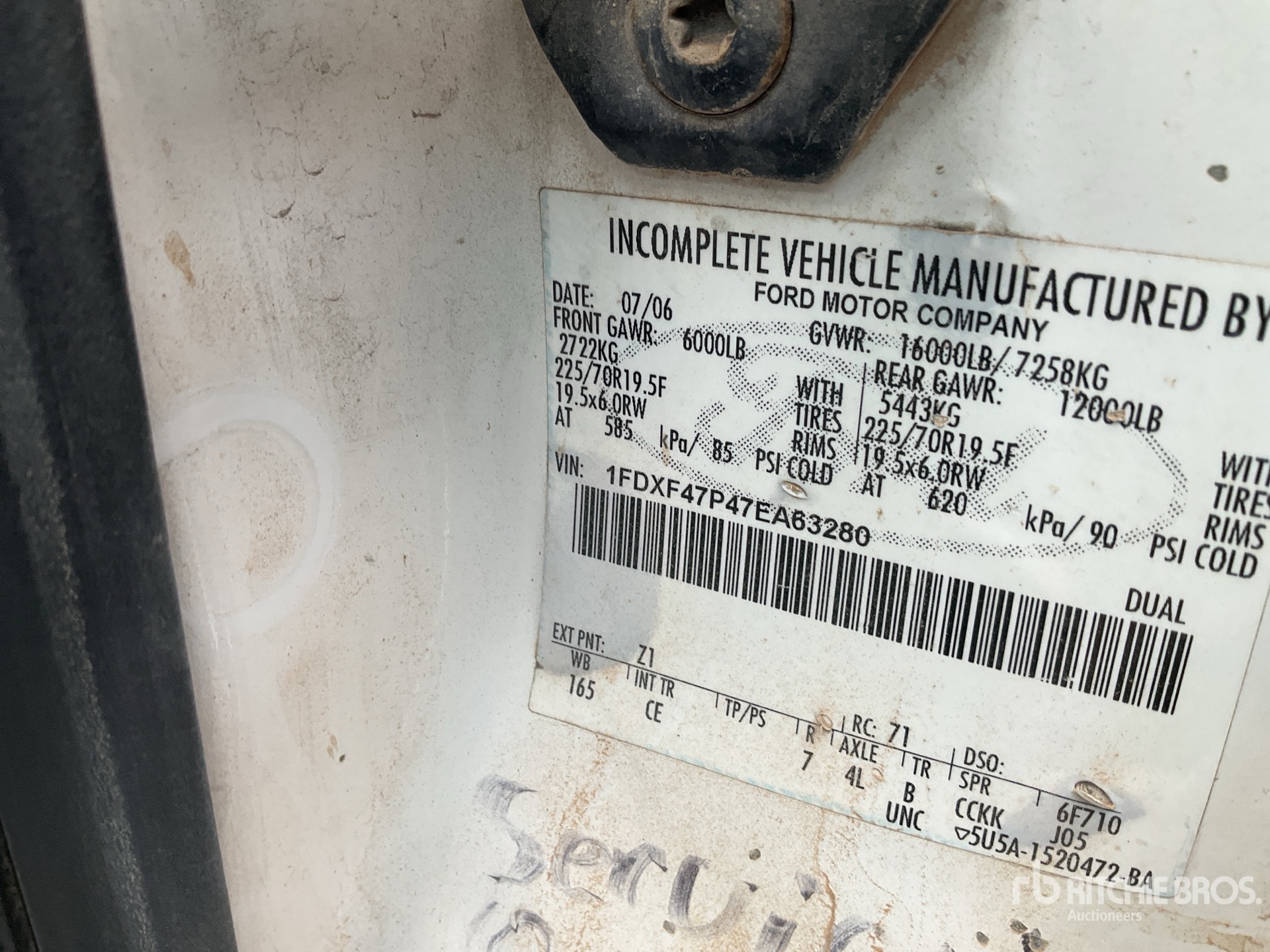 Photo of a 2007 Ford F-450