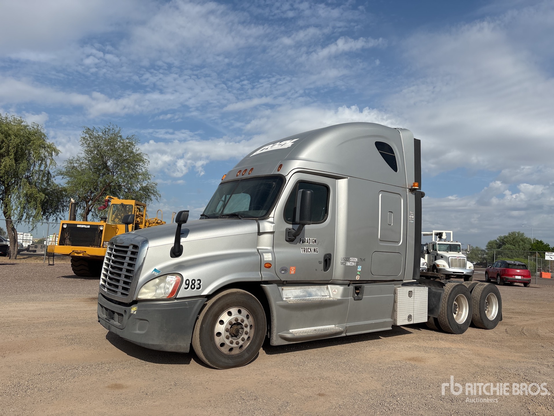 2015 Freightliner CASCADIA 125