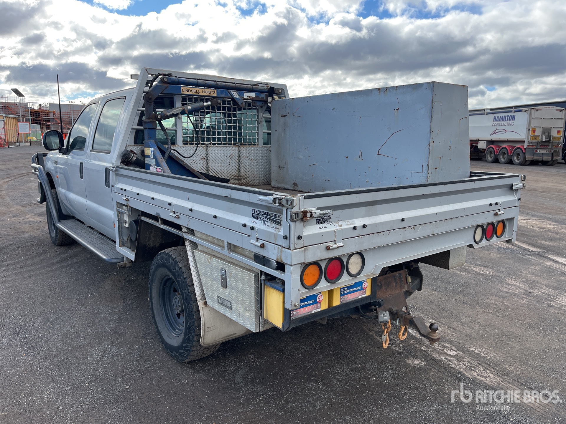 General Appearance with Picture, Right Rear Corner