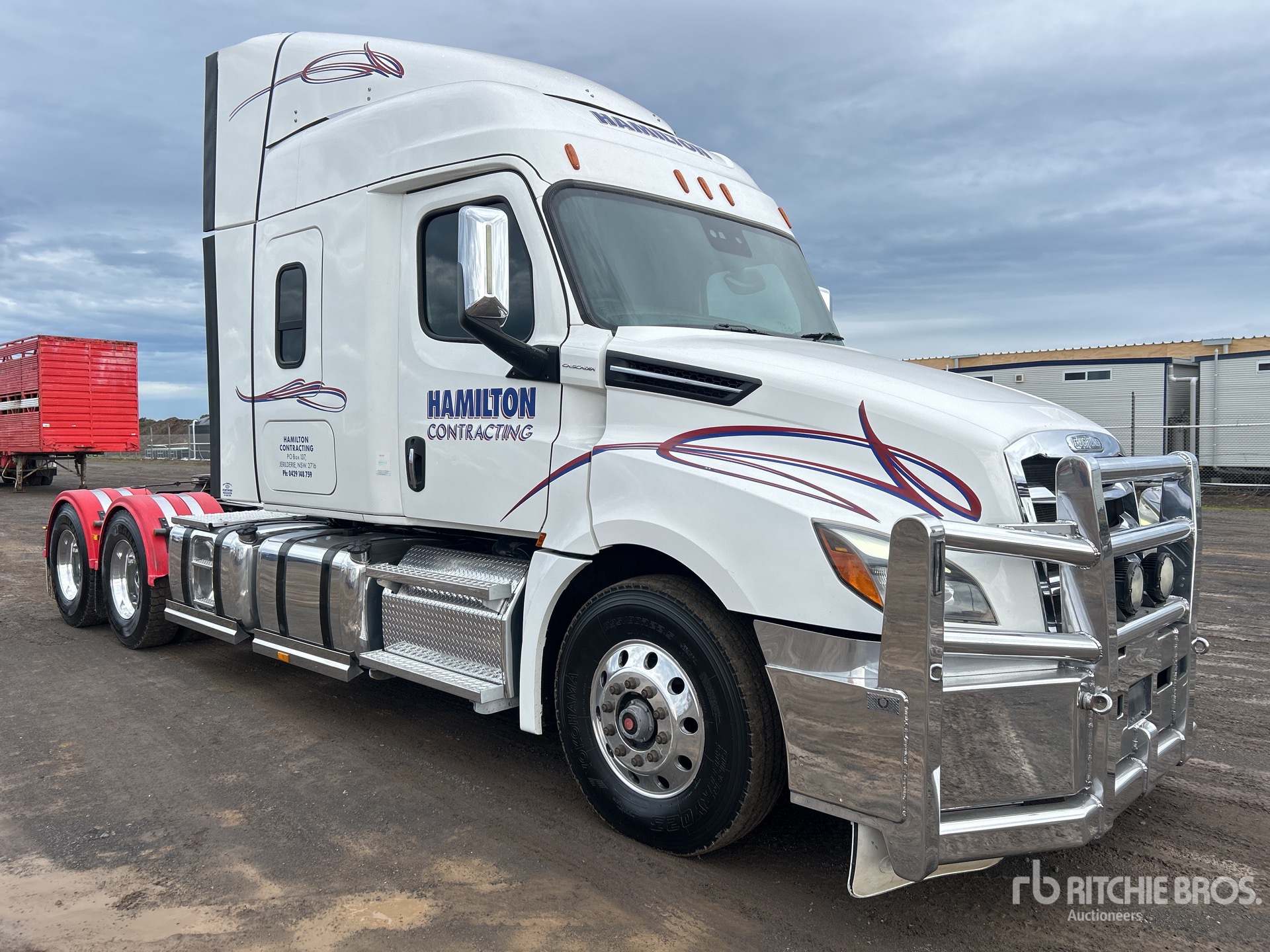 Photo of a 2020 Freightliner CASCADIA 126