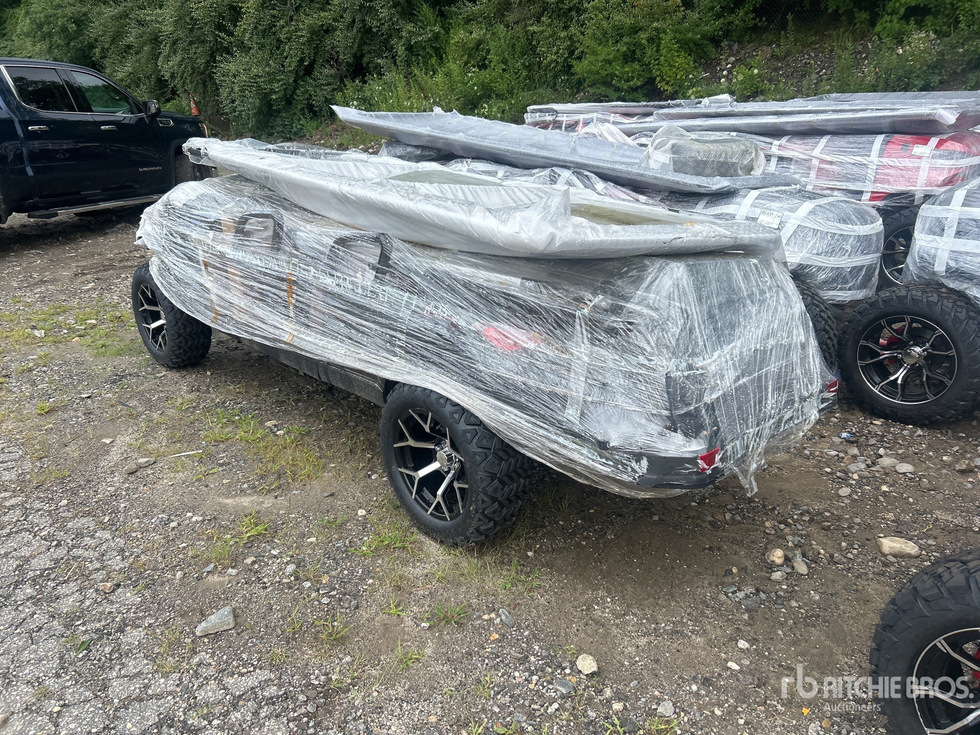 General Appearance with Picture, Left Rear Corner