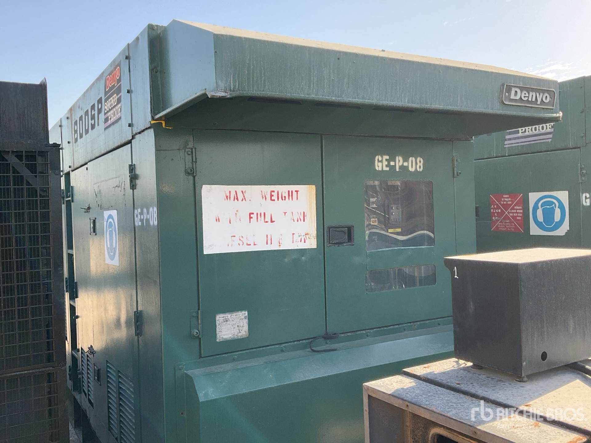 Aspect général with Image, coin arrière gauche