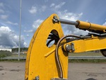 v2 Chassis - Excavator with